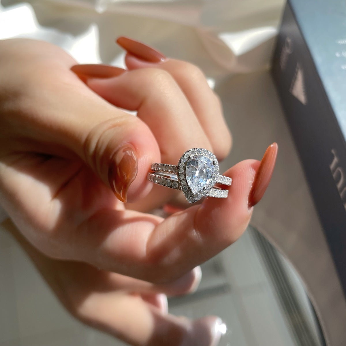 Anillo Gota de Olvido