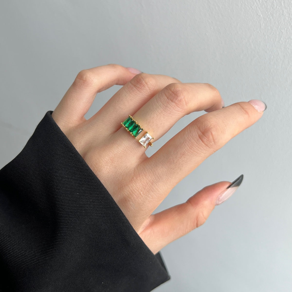 Anillo Ajustable Arya Gold Green