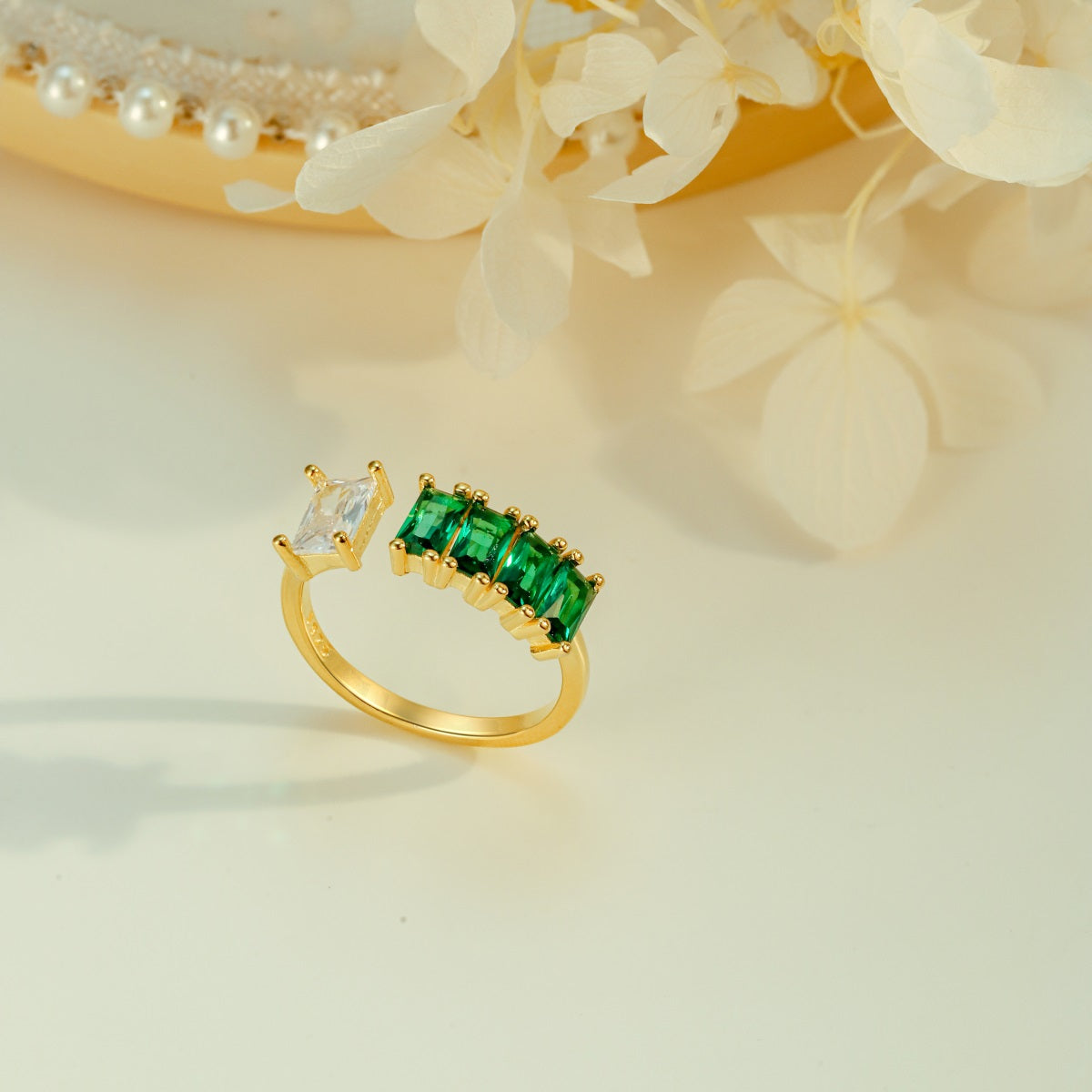 Anillo Ajustable Arya Gold Green
