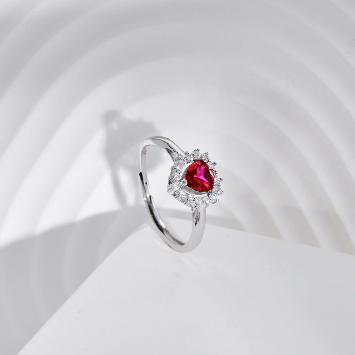 Anillo Ajustable ZOELLA Rojo