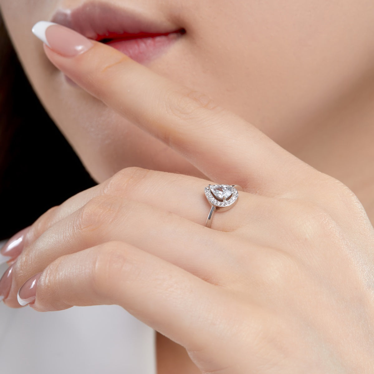 Anillo Ajustable SULTANITA Blanco